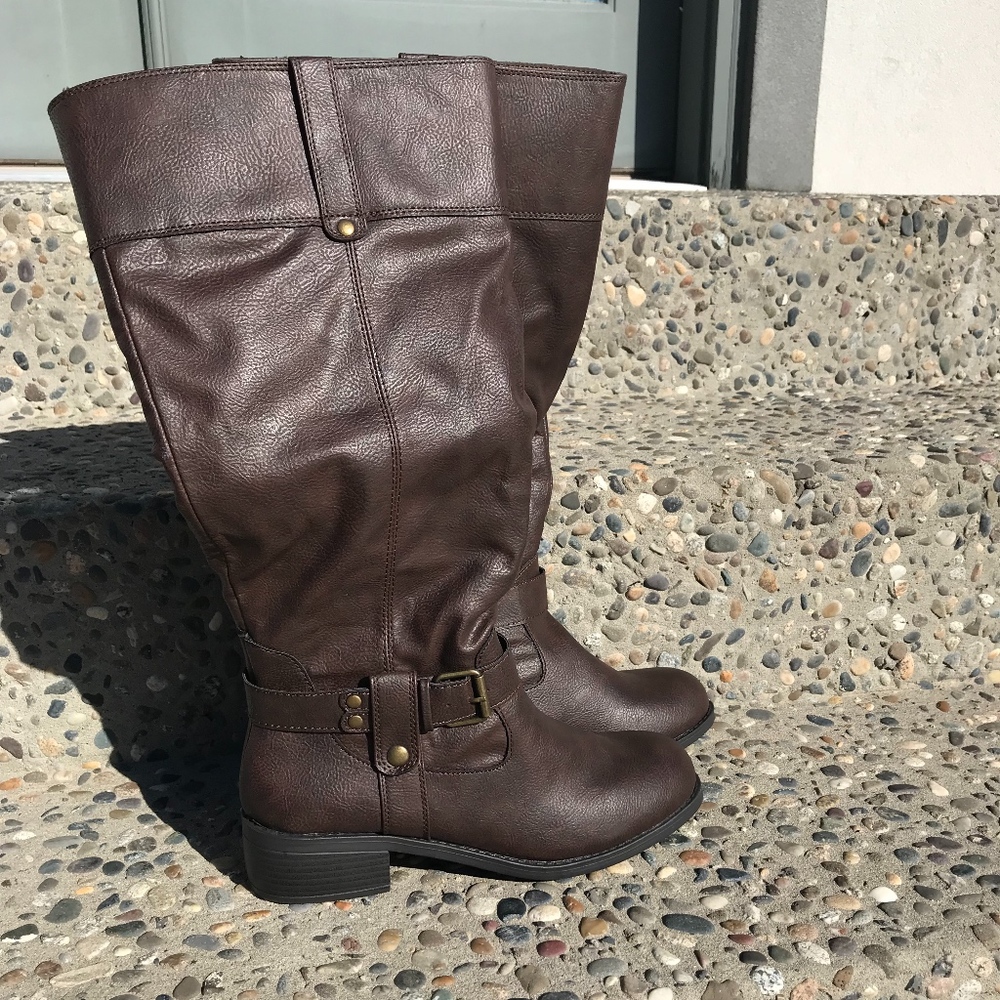 Women's RAMPAGE ICRIM Brown Knee High Pull On